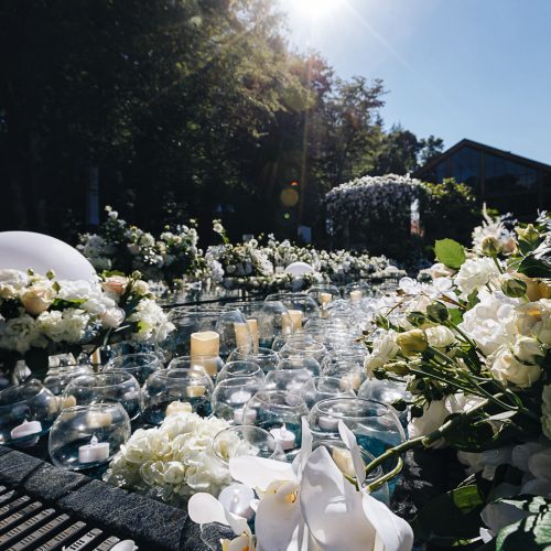 wedding-decoration-ceremony-chandelier-arch-flowers (3)