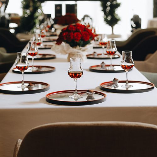 beautifully-decorated-catering-snacks-appetizers